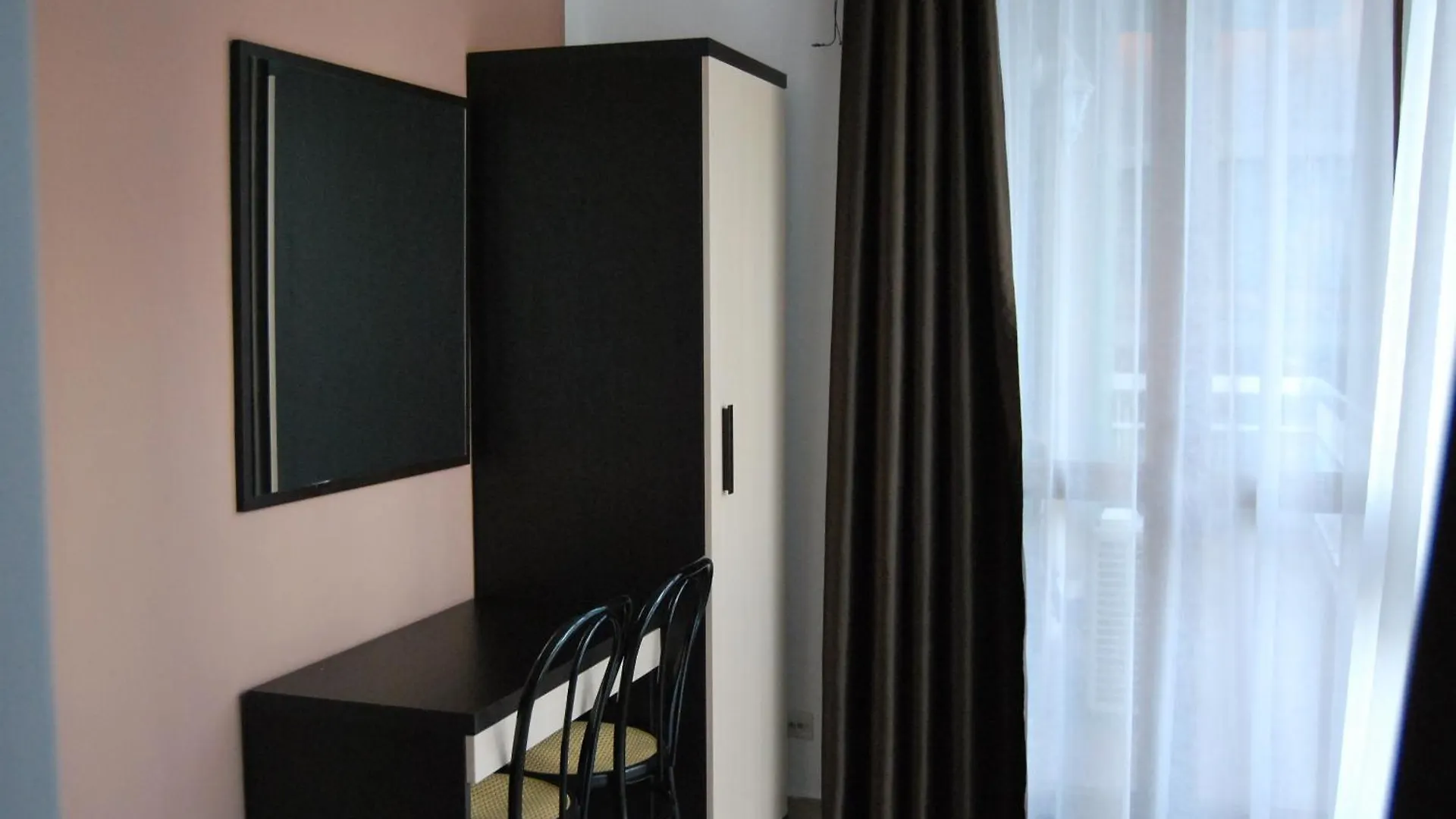 Guest house Villamelchiorre 1 Milan Italy